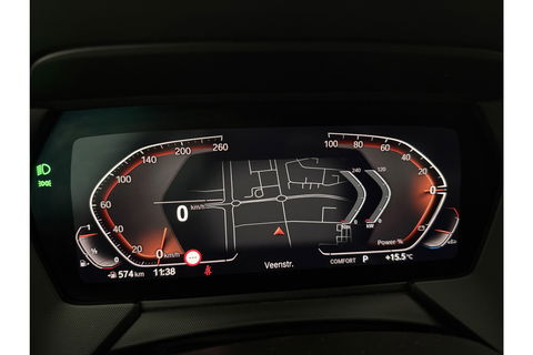 BMW 1-serie 118i M Sport LED Camera Carplay Sfeerverl. Trekhaak Virtual Navi Clima Cruise 17"LMV PDC