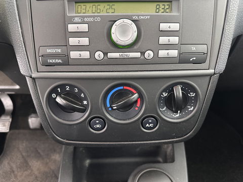 Ford Fiesta 1.3-8V Cool & Sound *AIRCO | RADIO-CD *