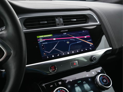 Jaguar I-PACE EV400 HSE First Edition 90 kWh AWD *PANO | LUXURY-LEATHER | MATRIX-LED | MERIDIAN-SURROUND | TOP-VIEW | BLINDSPOT | MEMORY-PACK | DIGI-COCKPIT | KEYLESS | HEAD-UP | NAVI-FULLMAP | HEATED-SPORTSEATS | DAB+ | AMBIENT-LIGHT | ...