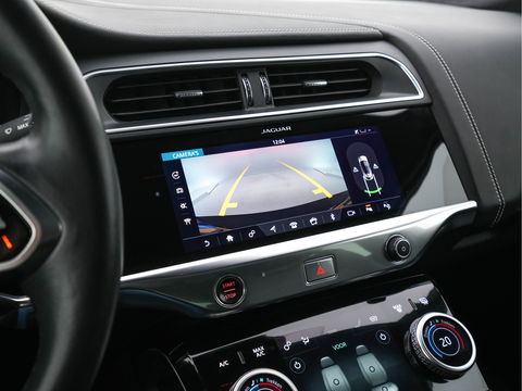 Jaguar I-PACE EV400 HSE First Edition 90 kWh AWD *PANO | LUXURY-LEATHER | MATRIX-LED | MERIDIAN-SURROUND | TOP-VIEW | BLINDSPOT | MEMORY-PACK | DIGI-COCKPIT | KEYLESS | HEAD-UP | NAVI-FULLMAP | HEATED-SPORTSEATS | DAB+ | AMBIENT-LIGHT | ...