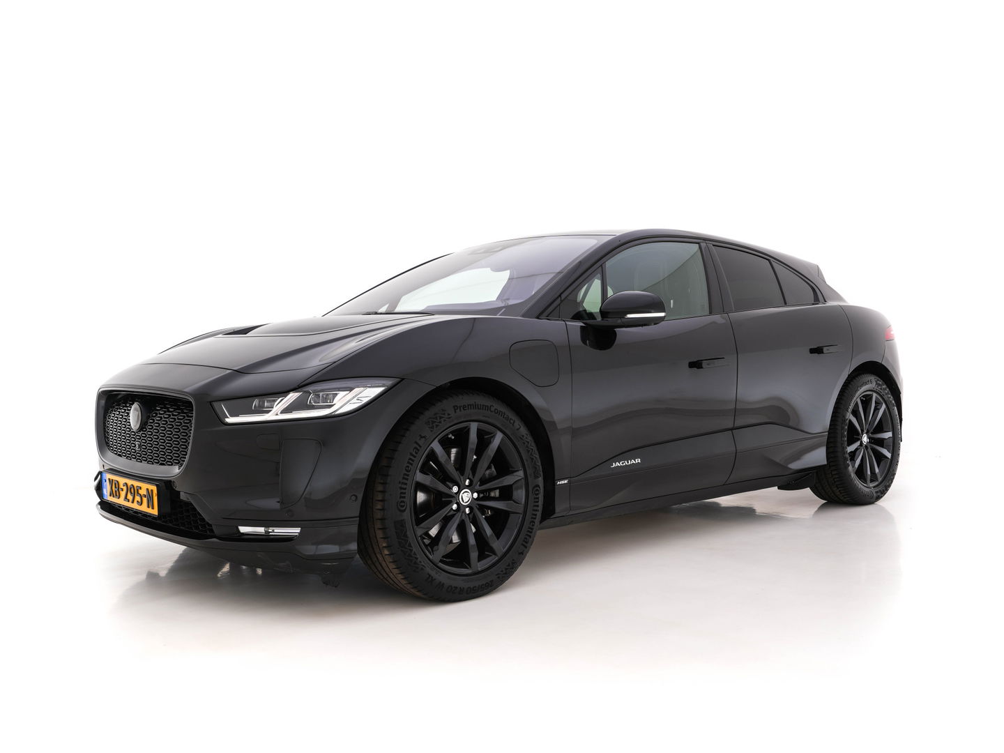 Jaguar I-PACE EV400 HSE First Edition 90 kWh AWD *PANO | LUXURY-LEATHER | MATRIX-LED | MERIDIAN-SURROUND | TOP-VIEW | BLINDSPOT | MEMORY-PACK | DIGI-COCKPIT | KEYLESS | HEAD-UP | NAVI-FULLMAP | HEATED-SPORTSEATS | DAB+ | AMBIENT-LIGHT | ...