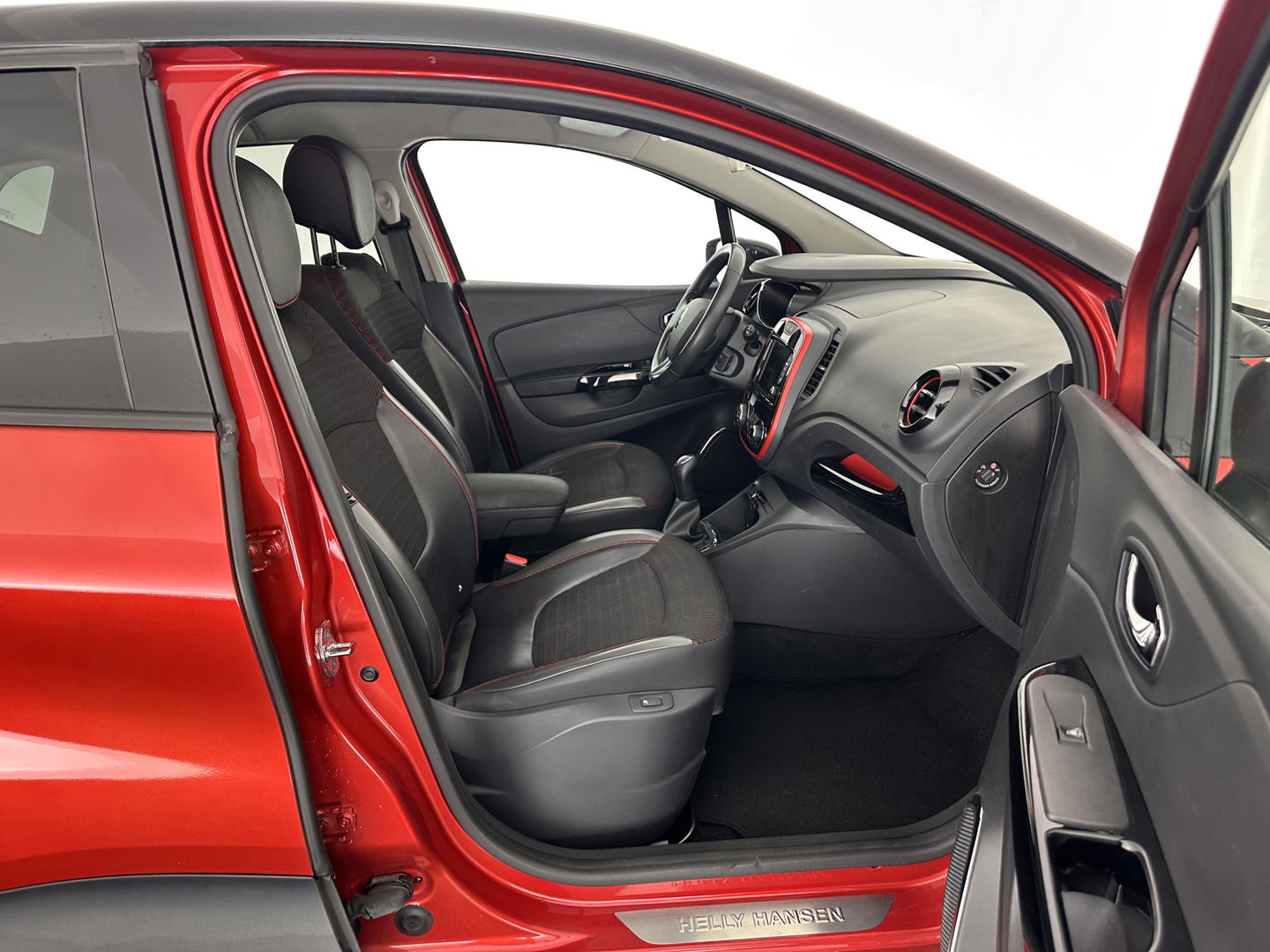 Renault Captur 0.9 TCe Xmod *1/2LEATHER | NAVI-FULLMAP | CAMERA | COMFORT-SEATS | KEYLESS | ECC | PDC | CRUISE | 17     ''ALU*