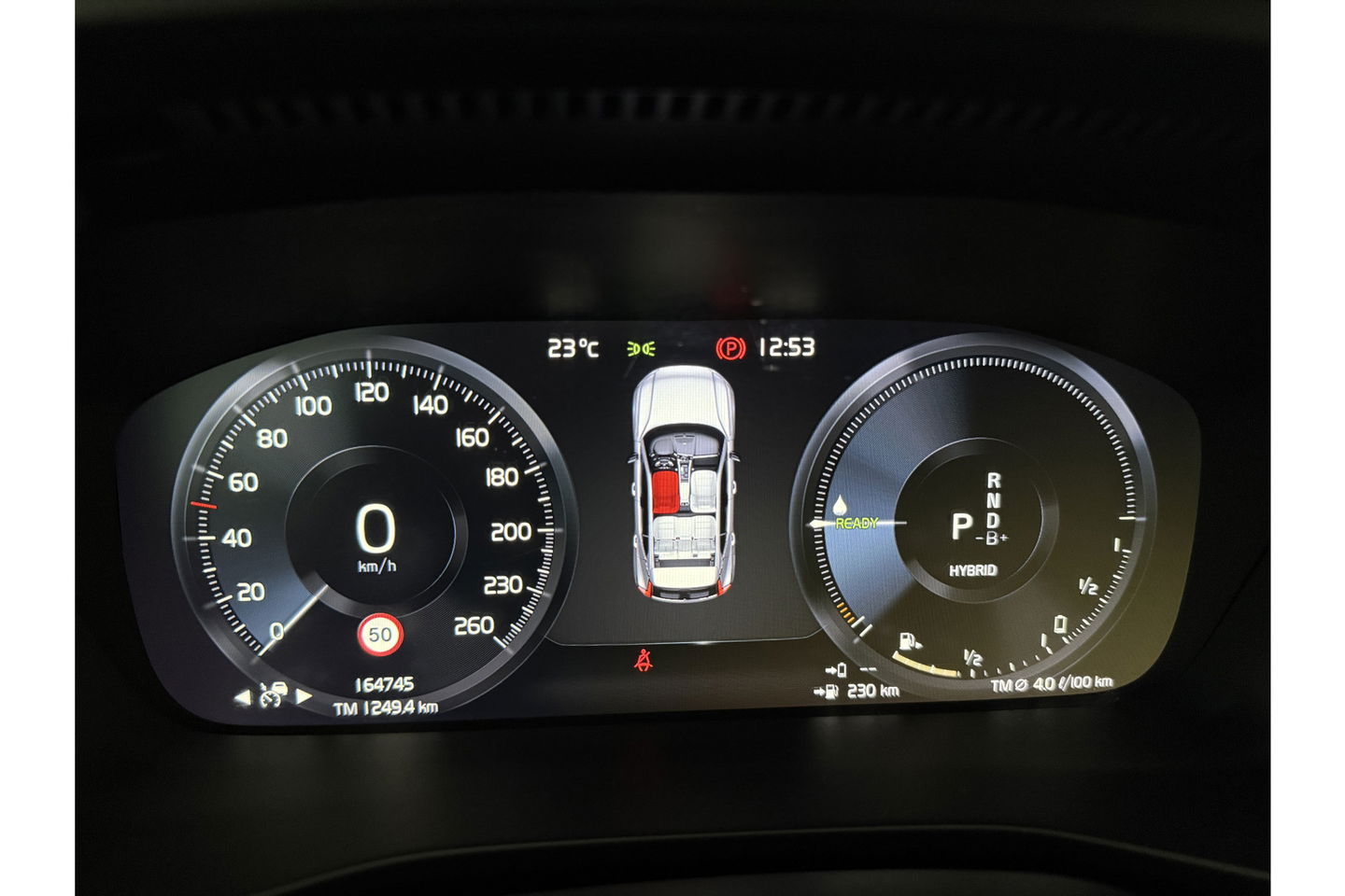 Volvo XC40 1.5 T5 Twin Engine Inscription | INCL Fietsendrager! | H/K Pano LED Carplay Trekhaak Virtual Memory Camera Clima Cruise Leder Navi PDC 20''LMV