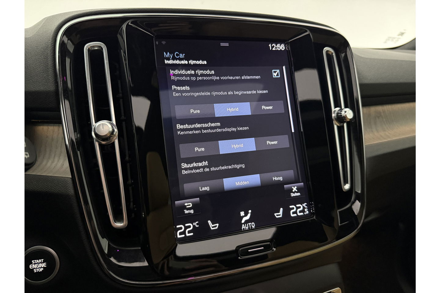 Volvo XC40 1.5 T5 Twin Engine Inscription | INCL Fietsendrager! | H/K Pano LED Carplay Trekhaak Virtual Memory Camera Clima Cruise Leder Navi PDC 20''LMV
