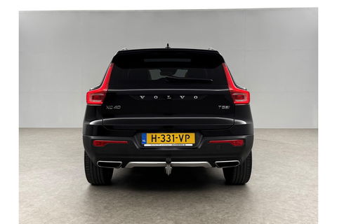 Volvo XC40 1.5 T5 Twin Engine Inscription | INCL Fietsendrager! | H/K Pano LED Carplay Trekhaak Virtual Memory Camera Clima Cruise Leder Navi PDC 20''LMV