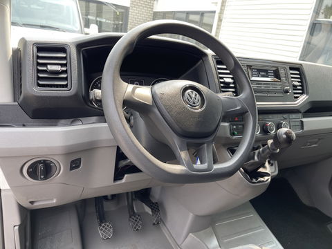 Volkswagen Crafter 35 2.0 TDI 140pk L3H3 ( voorheen L2H2 ) Comfortline / vaste prijs rijklaar € 20.950 ex btw / bpm vrij / euro 6 diesel / airco / cruise / geveerde chauffeurs stoel / nette bus !