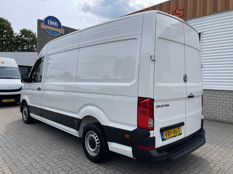 Volkswagen Crafter 35 2.0 TDI 140pk L3H3 ( voorheen L2H2 ) Comfortline / vaste prijs rijklaar € 20.950 ex btw / bpm vrij / euro 6 diesel / airco / cruise / geveerde chauffeurs stoel / nette bus !