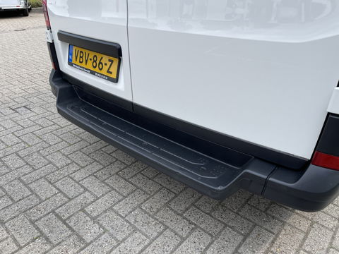 Volkswagen Crafter 35 2.0 TDI 140pk L3H3 ( voorheen L2H2 ) Comfortline / vaste prijs rijklaar € 20.950 ex btw / bpm vrij / euro 6 diesel / airco / cruise / geveerde chauffeurs stoel / nette bus !