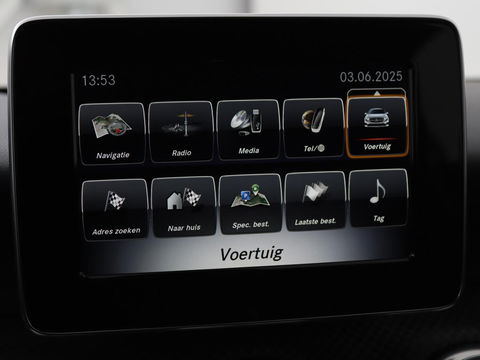 Mercedes-Benz A-Klasse 180 Urban | Stoelverwarming | Navigatie | Sportstoelen | Half leder | Cruise control | Park Assist | Airco | Bluetooth