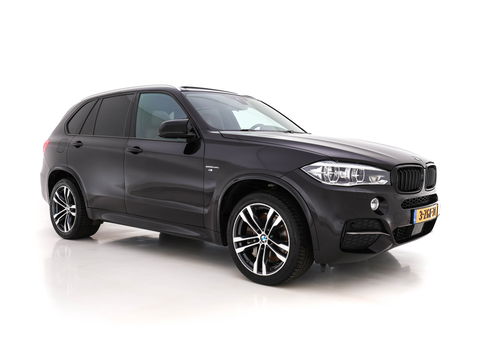 BMW X5 M50d Innovation Pack Aut. *PANO | MERINO-FULL-LEATHER | HEAD-UP | ADAPTIVE-CRUISE | BLINDSPOT | FULL-LED | MEMORY-PACK | CAMERA | KEYLESS | COMFORT-SEATS | HIFI-SOUND | TOWBAR | NAVI-FULLMAP | HEATED-SEATS | ...