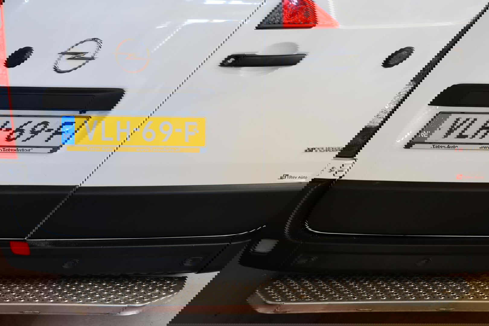 Opel Movano 2.3 Turbo L3H2 POST NL SCHAPPEN