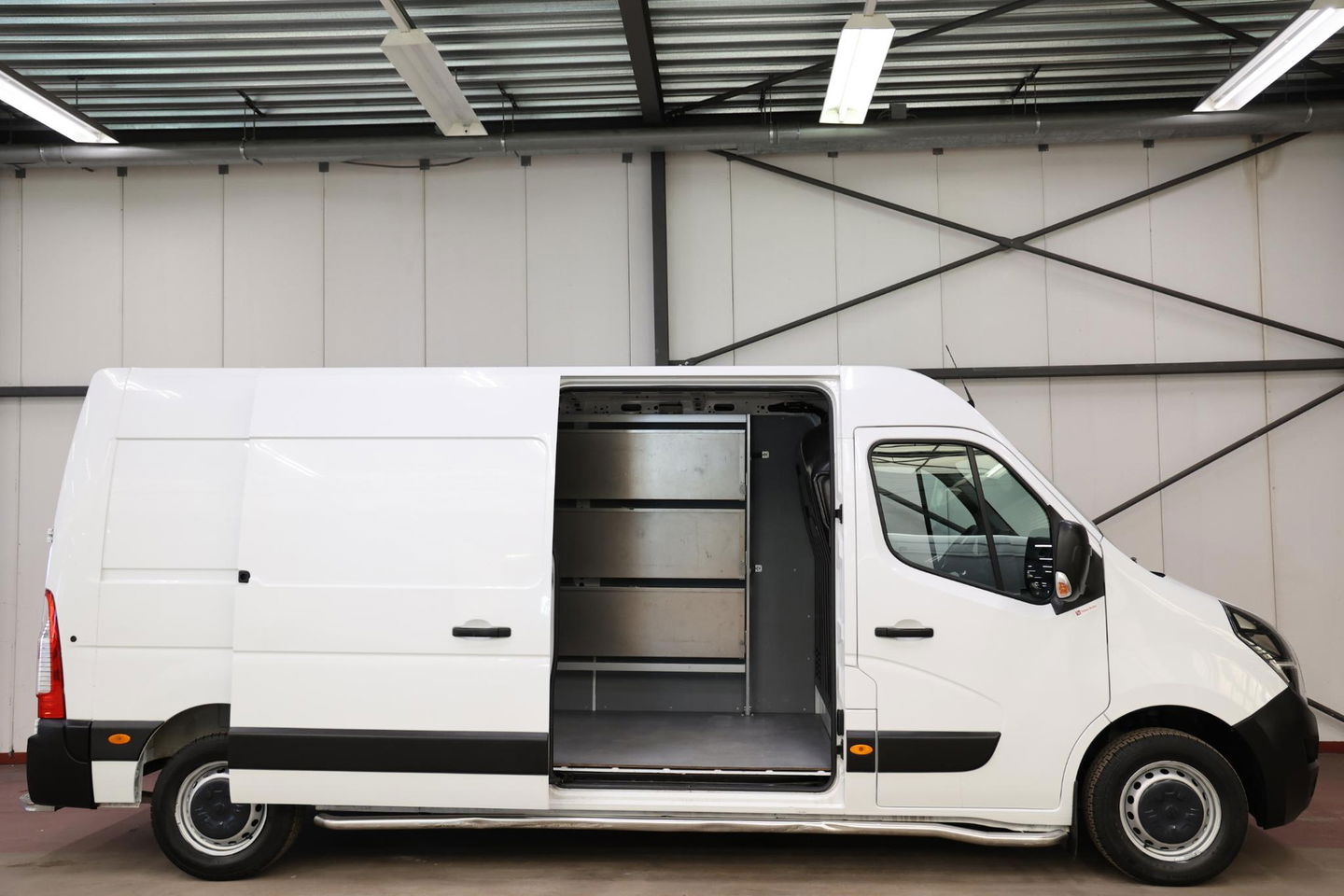 Opel Movano 2.3 Turbo L3H2 POST NL SCHAPPEN