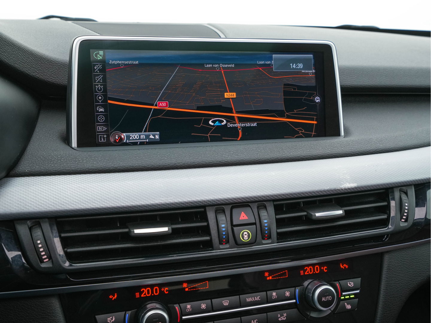BMW X5 M50d Innovation Pack Aut. *PANO | MERINO-FULL-LEATHER | HEAD-UP | ADAPTIVE-CRUISE | BLINDSPOT | FULL-LED | MEMORY-PACK | CAMERA | KEYLESS | COMFORT-SEATS | HIFI-SOUND | TOWBAR | NAVI-FULLMAP | HEATED-SEATS | ...