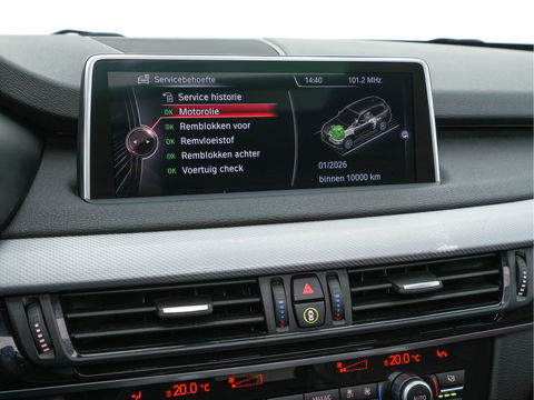 BMW X5 M50d Innovation Pack Aut. *PANO | MERINO-FULL-LEATHER | HEAD-UP | ADAPTIVE-CRUISE | BLINDSPOT | FULL-LED | MEMORY-PACK | CAMERA | KEYLESS | COMFORT-SEATS | HIFI-SOUND | TOWBAR | NAVI-FULLMAP | HEATED-SEATS | ...