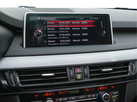 BMW X5 M50d Innovation Pack Aut. *PANO | MERINO-FULL-LEATHER | HEAD-UP | ADAPTIVE-CRUISE | BLINDSPOT | FULL-LED | MEMORY-PACK | CAMERA | KEYLESS | COMFORT-SEATS | HIFI-SOUND | TOWBAR | NAVI-FULLMAP | HEATED-SEATS | ...