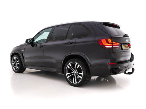 BMW X5 M50d Innovation Pack Aut. *PANO | MERINO-FULL-LEATHER | HEAD-UP | ADAPTIVE-CRUISE | BLINDSPOT | FULL-LED | MEMORY-PACK | CAMERA | KEYLESS | COMFORT-SEATS | HIFI-SOUND | TOWBAR | NAVI-FULLMAP | HEATED-SEATS | ...
