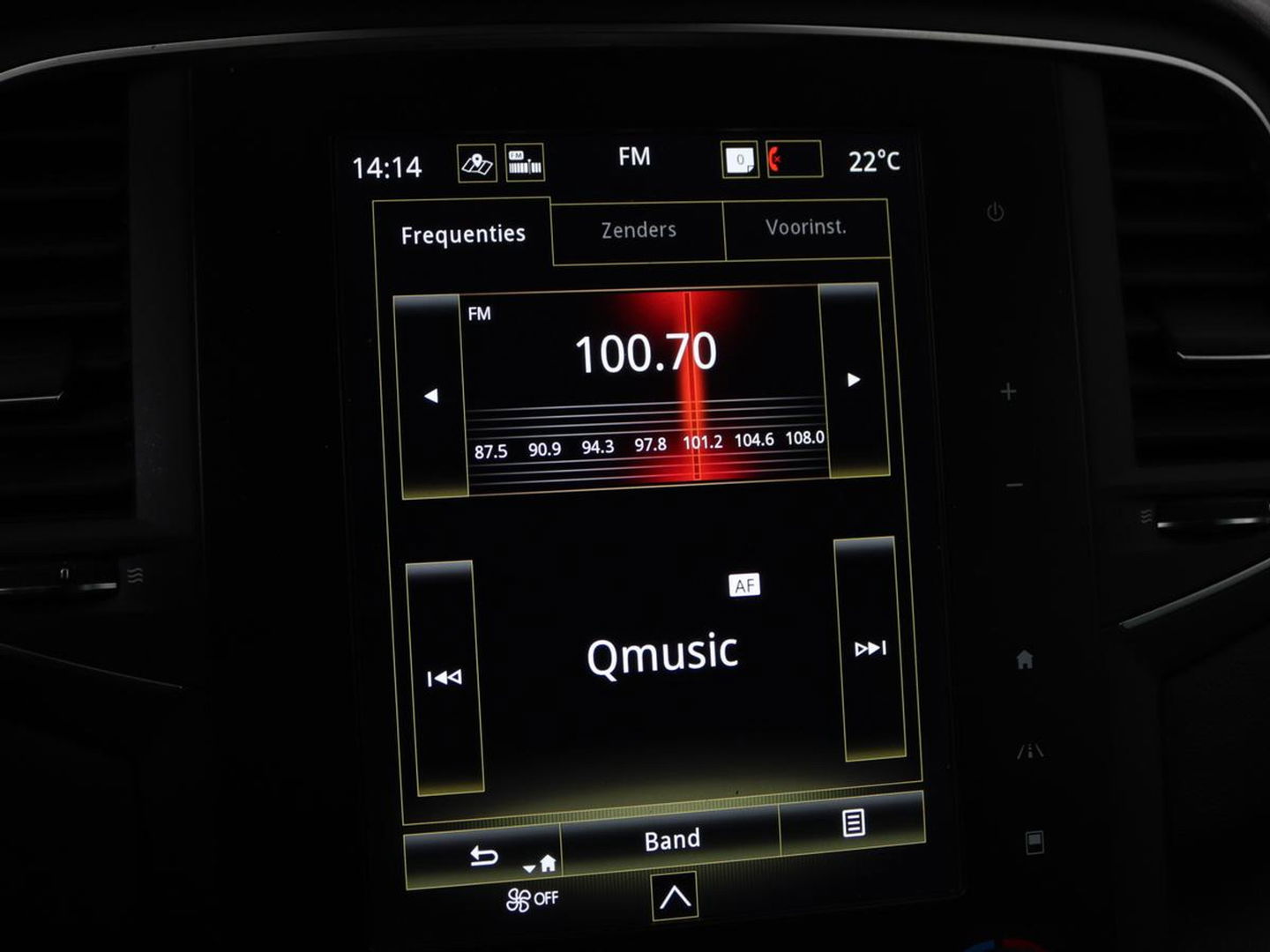 Renault Mégane 1.3 TCe Bose | Automaat | Camera | Half leder | Carplay | Navigatie | Keyless | Climate control | Dodehoek detectie | Cruise control