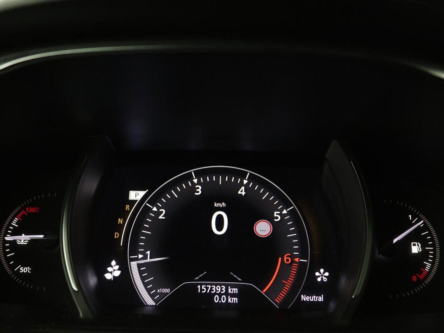 Renault Mégane 1.3 TCe Bose | Automaat | Camera | Half leder | Carplay | Navigatie | Keyless | Climate control | Dodehoek detectie | Cruise control