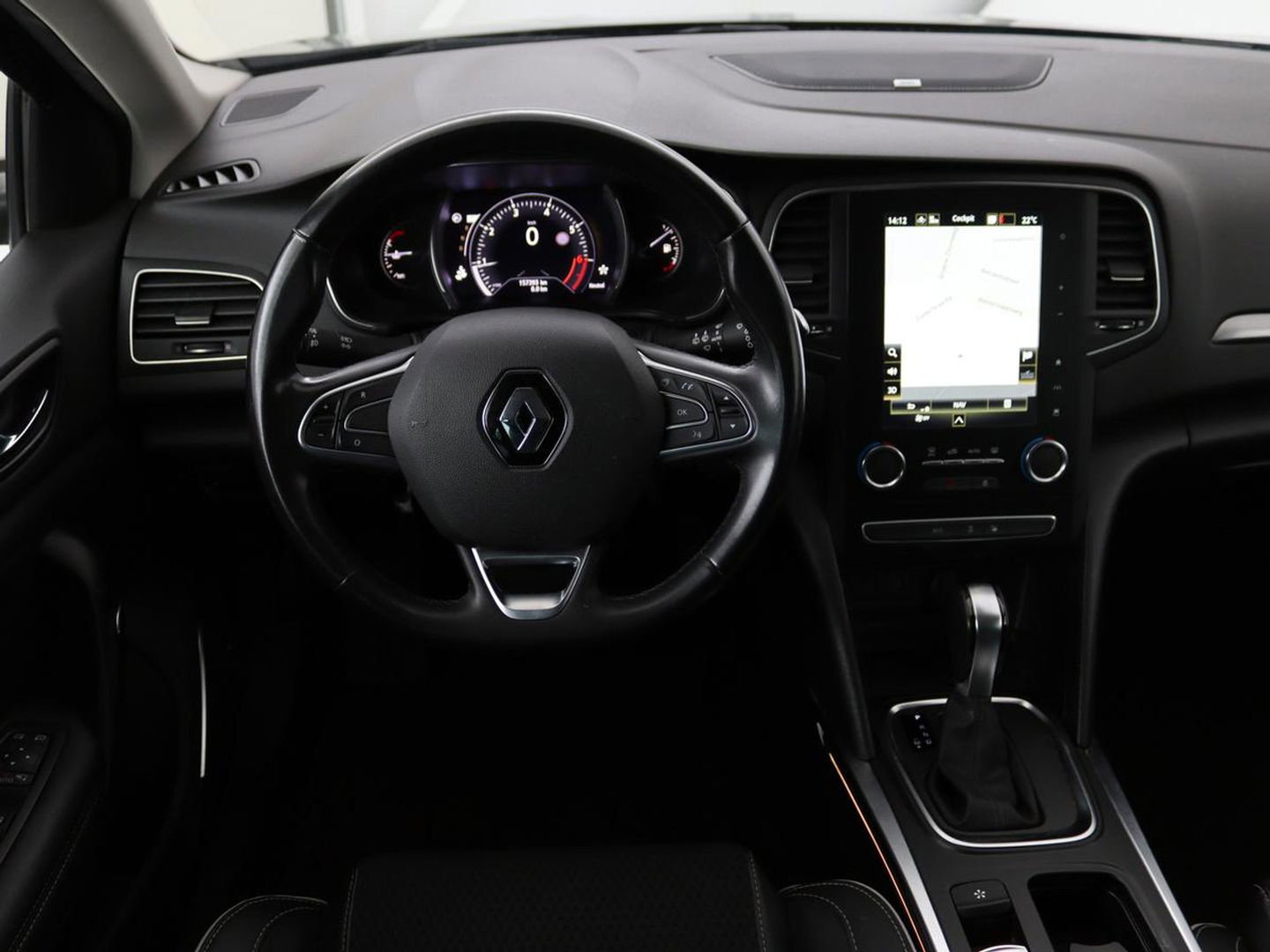 Renault Mégane 1.3 TCe Bose | Automaat | Camera | Half leder | Carplay | Navigatie | Keyless | Climate control | Dodehoek detectie | Cruise control