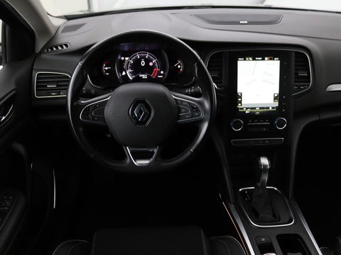 Renault Mégane 1.3 TCe Bose | Automaat | Camera | Half leder | Carplay | Navigatie | Keyless | Climate control | Dodehoek detectie | Cruise control
