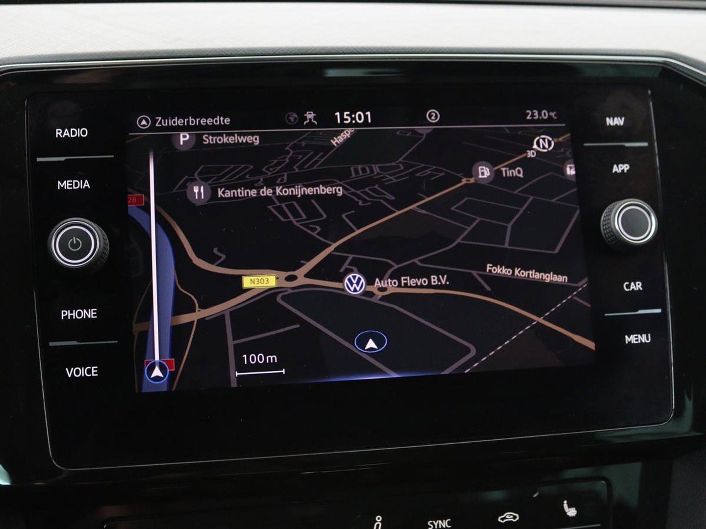 Volkswagen Passat 1.4 TSI PHEV GTE | Stoelverwarming | Massage | Carplay | Camera | Adaptive cruise | Matrix LED | Navigatie | Memory | Sfeerverlichting