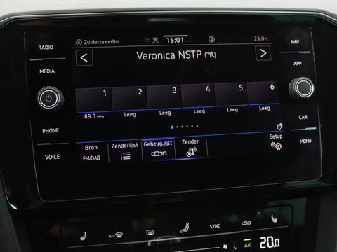 Volkswagen Passat 1.4 TSI PHEV GTE | Stoelverwarming | Massage | Carplay | Camera | Adaptive cruise | Matrix LED | Navigatie | Memory | Sfeerverlichting