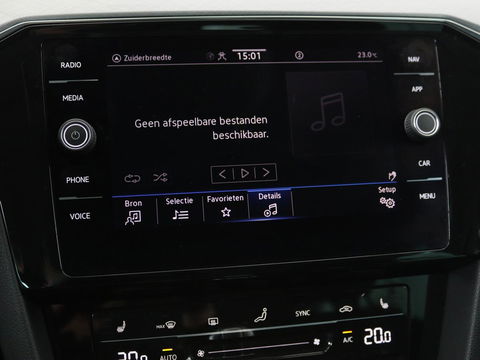 Volkswagen Passat 1.4 TSI PHEV GTE | Stoelverwarming | Massage | Carplay | Camera | Adaptive cruise | Matrix LED | Navigatie | Memory | Sfeerverlichting