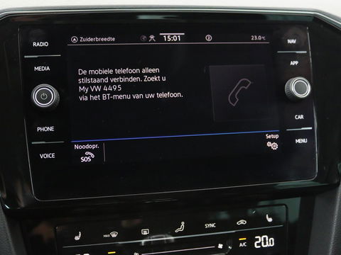 Volkswagen Passat 1.4 TSI PHEV GTE | Stoelverwarming | Massage | Carplay | Camera | Adaptive cruise | Matrix LED | Navigatie | Memory | Sfeerverlichting