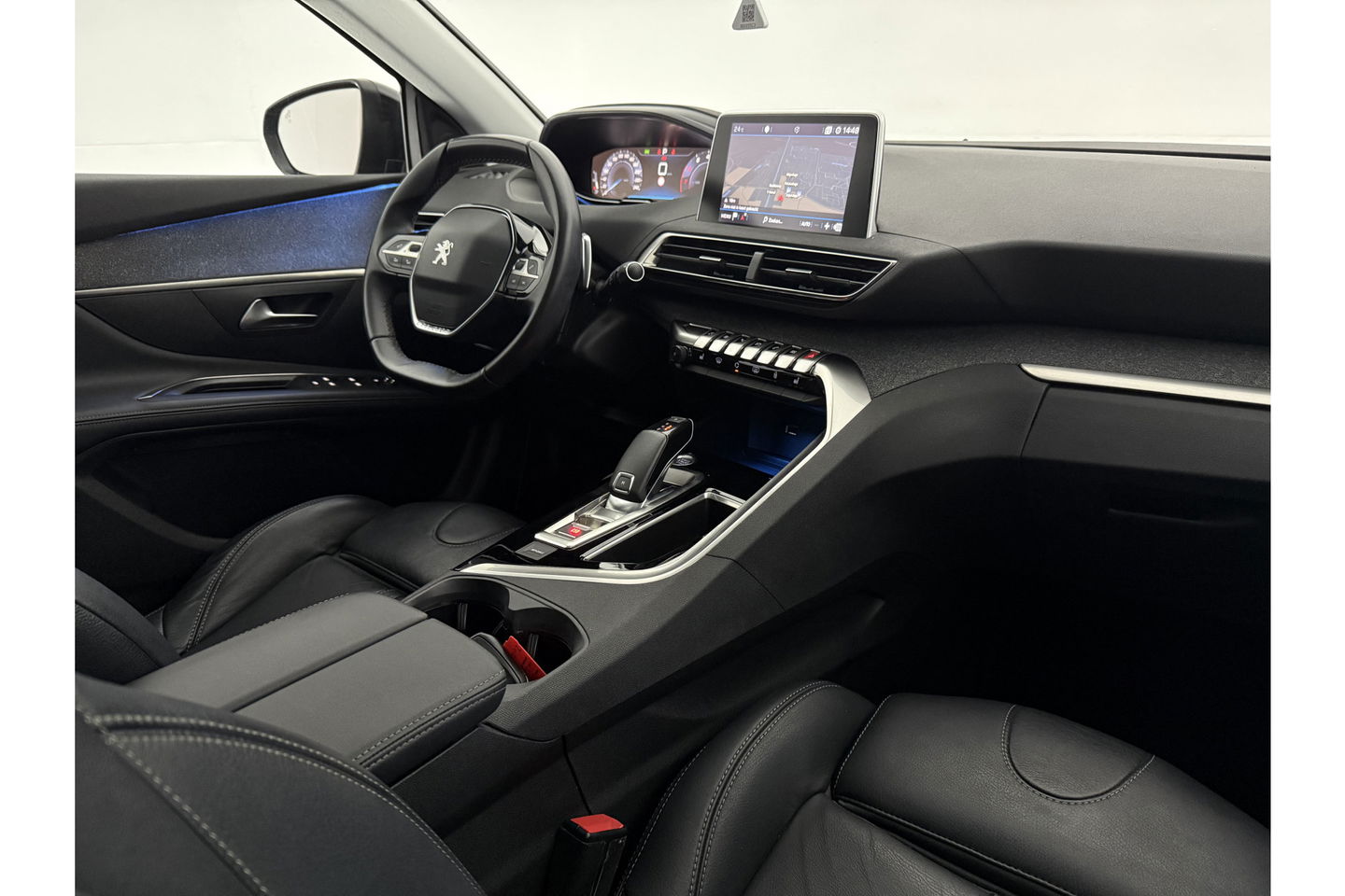 Peugeot 5008 1.6 PureTech 7p | Focal Audio | 181PK 360 Camera Sfeerverl. Memory LED Carplay Clima Cruise Navi Virtual PDC 19"LMV