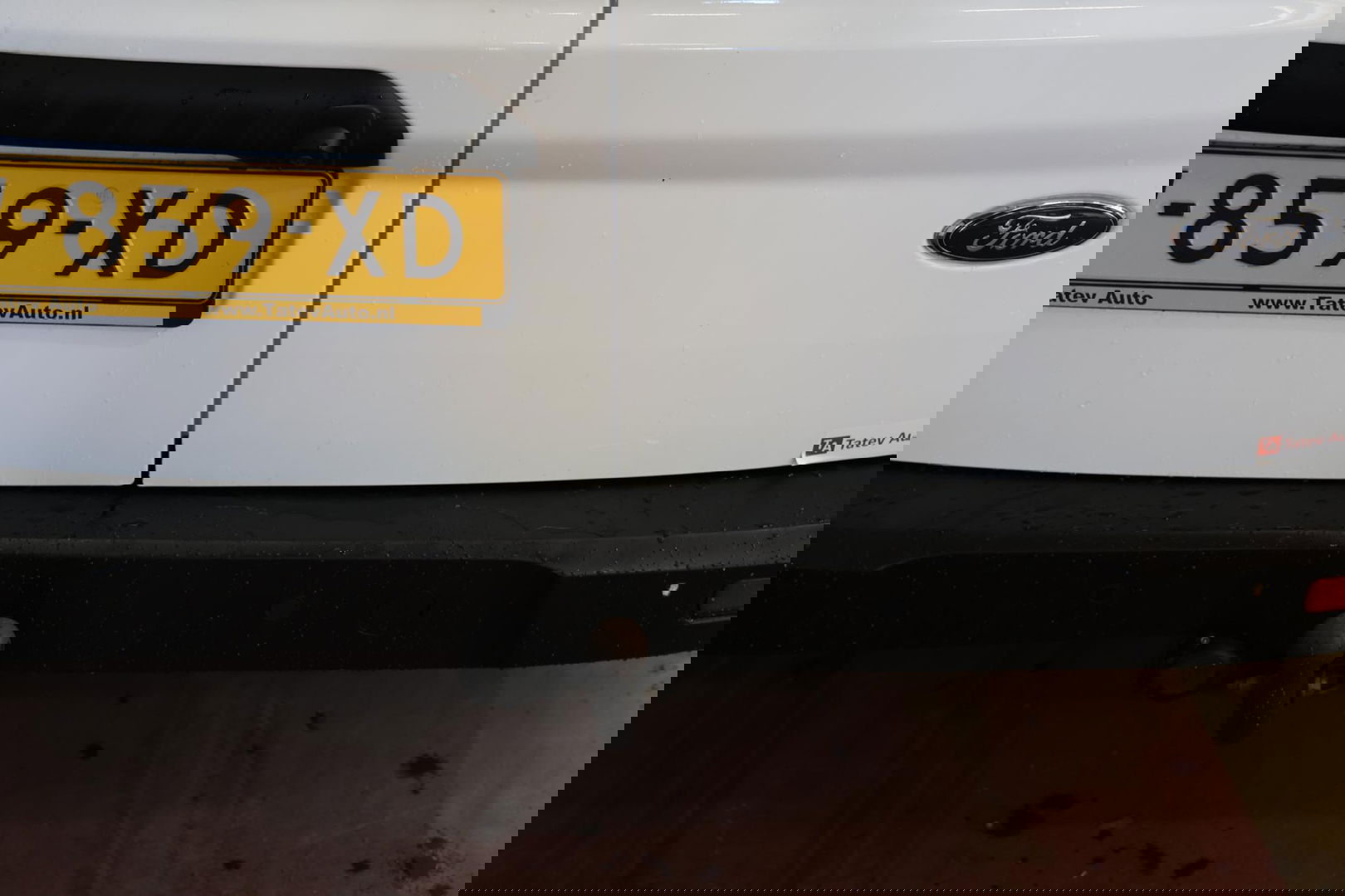 Ford Transit Connect 1.5 EcoBlue MET INRICHTING EN TREKHAAK