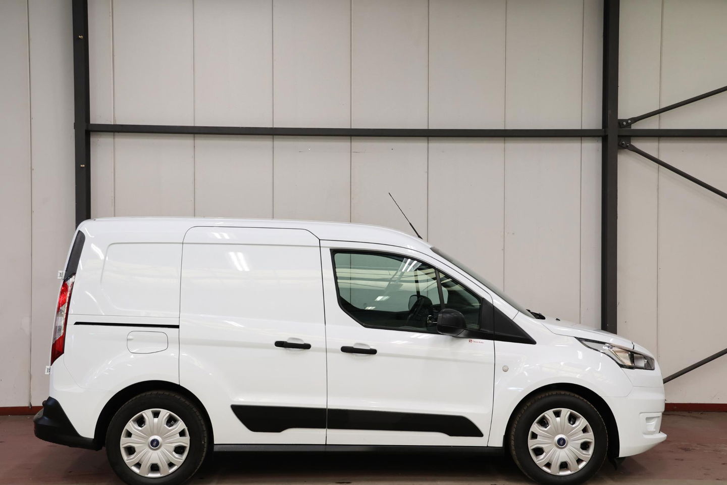 Ford Transit Connect 1.5 EcoBlue MET INRICHTING EN TREKHAAK