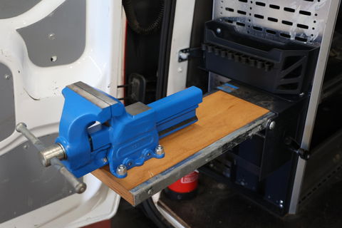 Ford Transit Connect 1.5 EcoBlue MET INRICHTING EN TREKHAAK