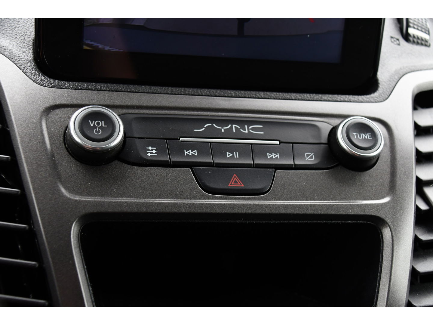 Ford Transit Connect 1.5 EcoBlue L2 PB Edition Camera, Cruise, Carplay, 120PK, Stoelverwarming, Automaat, Trekhaak, Sensoren, Uniek!