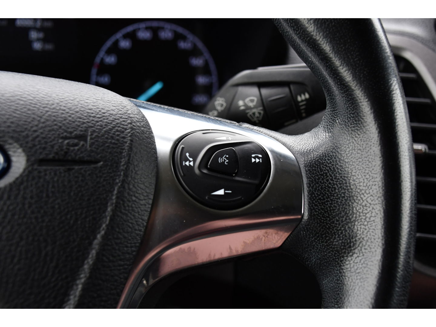 Ford Transit Connect 1.5 EcoBlue L2 PB Edition Camera, Cruise, Carplay, 120PK, Stoelverwarming, Automaat, Trekhaak, Sensoren, Uniek!