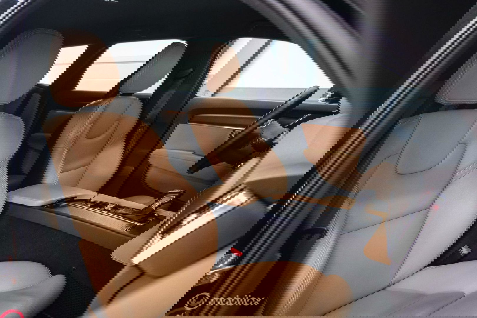 Volvo V90 Cross Country 2.0 D5 AWD Pro | Trekhaak | Leder | LED | Memory |
