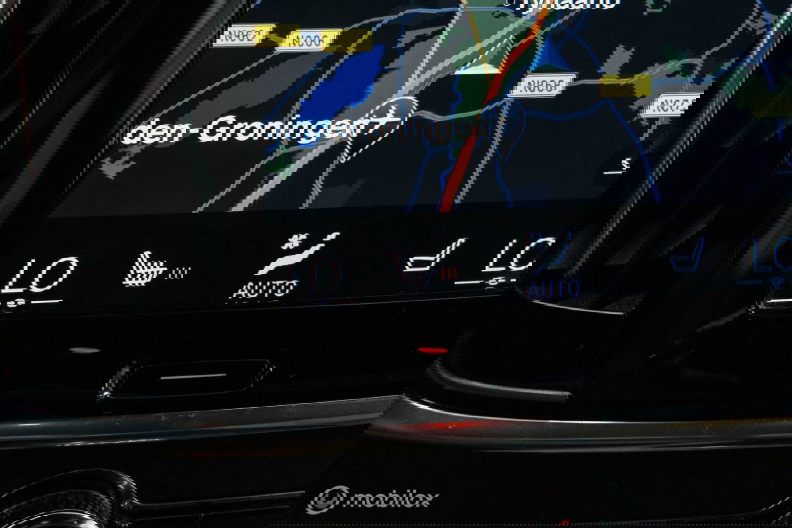 Volvo V90 Cross Country 2.0 D5 AWD Pro | Trekhaak | Leder | LED | Memory |