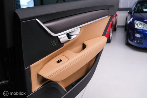 Volvo V90 Cross Country 2.0 D5 AWD Pro | Trekhaak | Leder | LED | Memory |