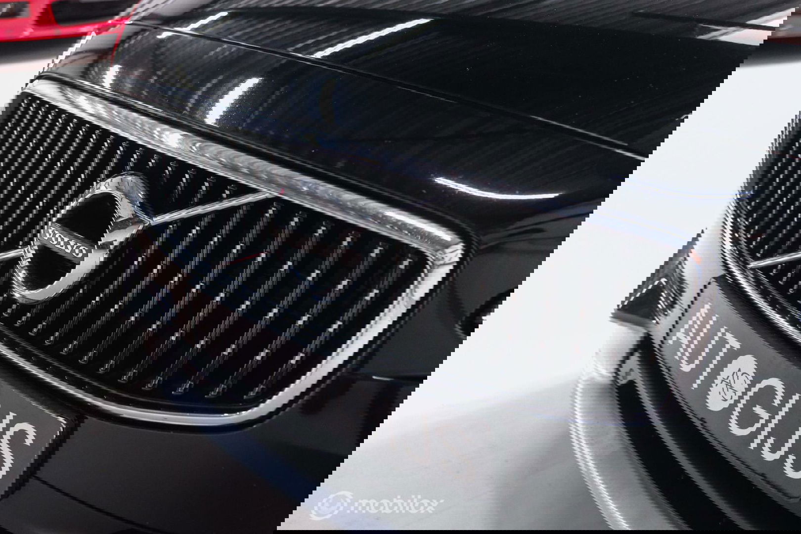 Volvo V90 Cross Country 2.0 D5 AWD Pro | Trekhaak | Leder | LED | Memory |