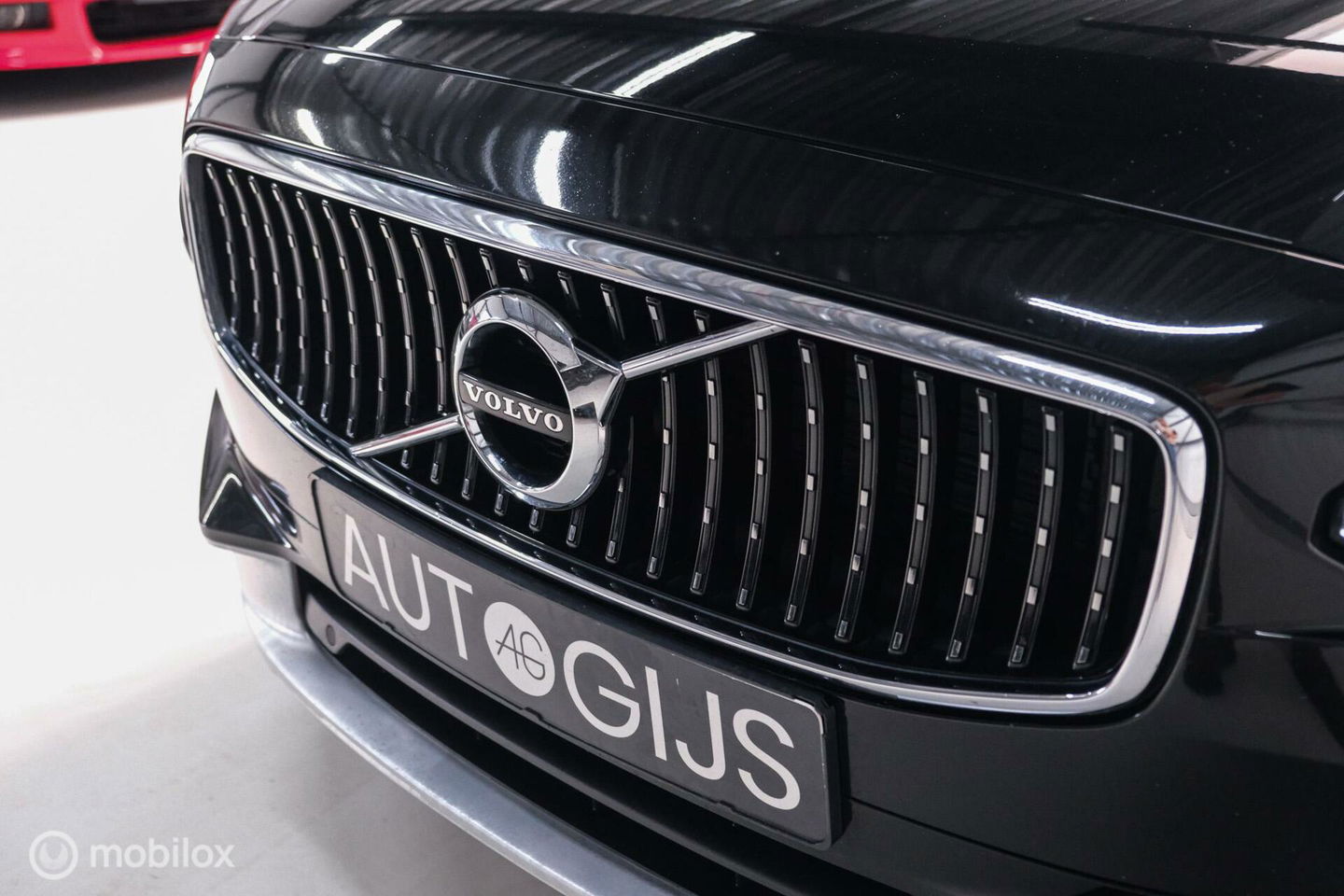 Volvo V90 Cross Country 2.0 D5 AWD Pro | Trekhaak | Leder | LED | Memory |
