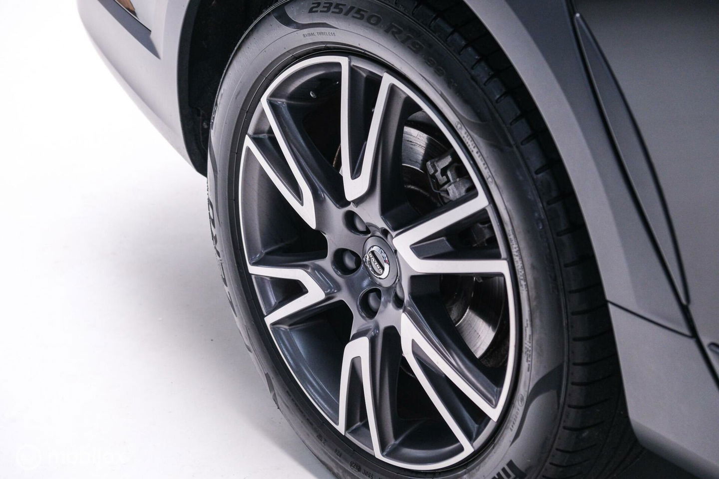 Volvo V90 Cross Country 2.0 D5 AWD Pro | Trekhaak | Leder | LED | Memory |