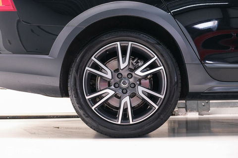 Volvo V90 Cross Country 2.0 D5 AWD Pro | Trekhaak | Leder | LED | Memory |