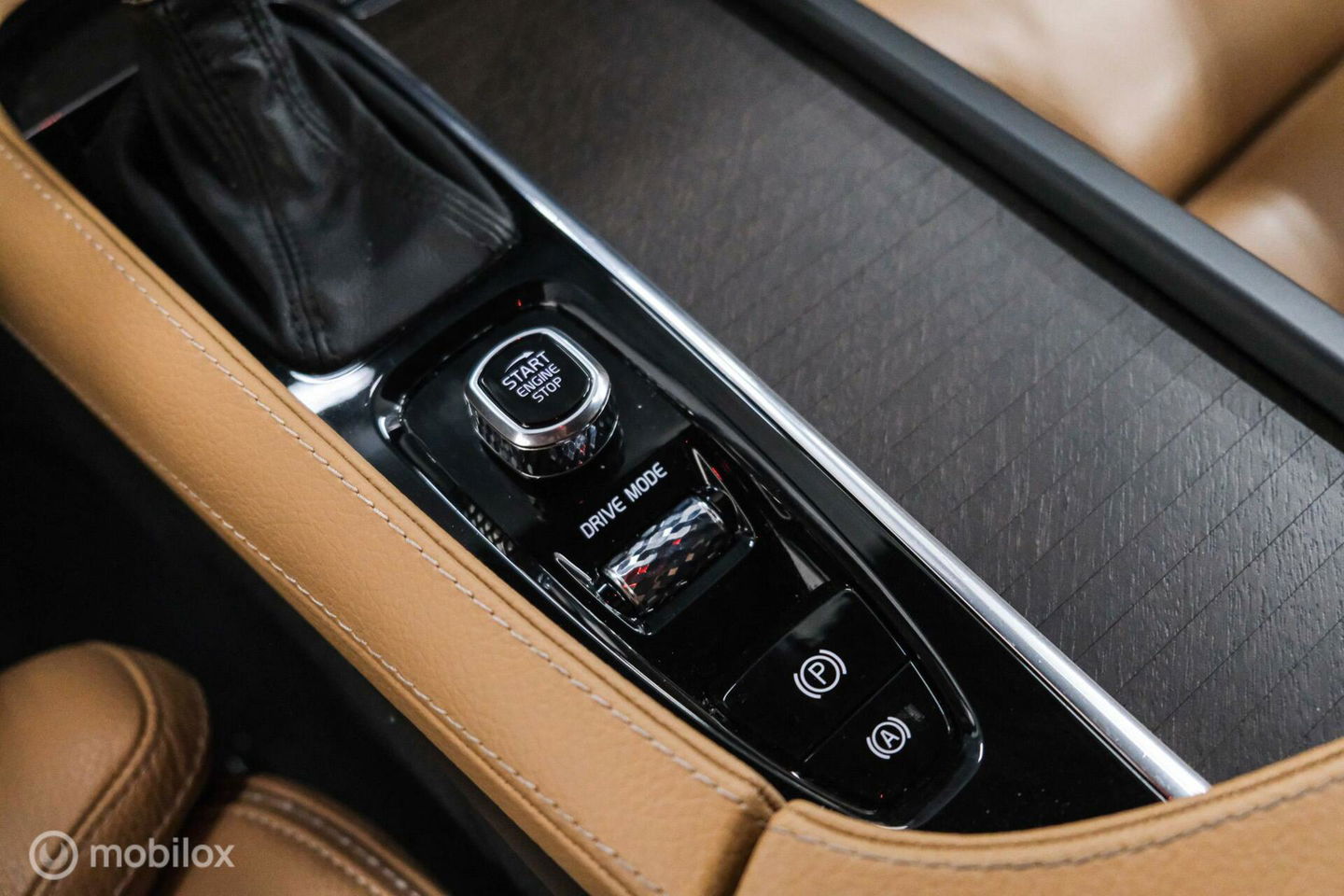 Volvo V90 Cross Country 2.0 D5 AWD Pro | Trekhaak | Leder | LED | Memory |