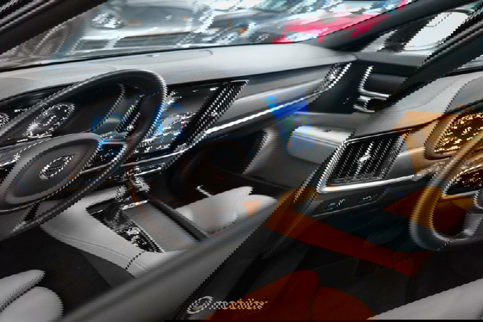 Volvo V90 Cross Country 2.0 D5 AWD Pro | Trekhaak | Leder | LED | Memory |