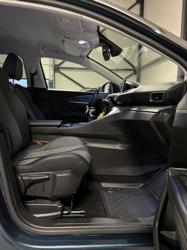 Peugeot 5008 1.2 PureTech Allure 7 Pers Trekhaak Carplay NAP