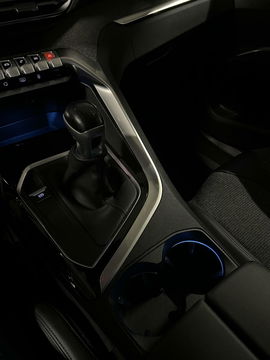 Peugeot 5008 1.2 PureTech Allure 7 Pers Trekhaak Carplay NAP