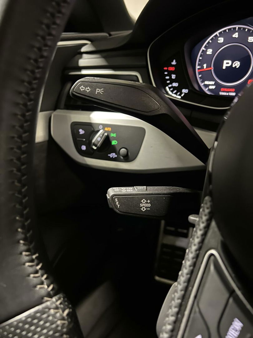 Audi A5 Sportback 40 TFSI 3X S-line Pano Virtual Sfeer Black