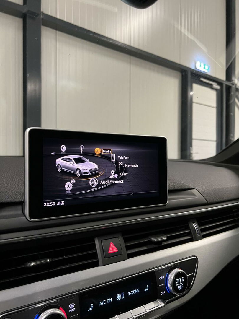 Audi A5 Sportback 40 TFSI 3X S-line Pano Virtual Sfeer Black