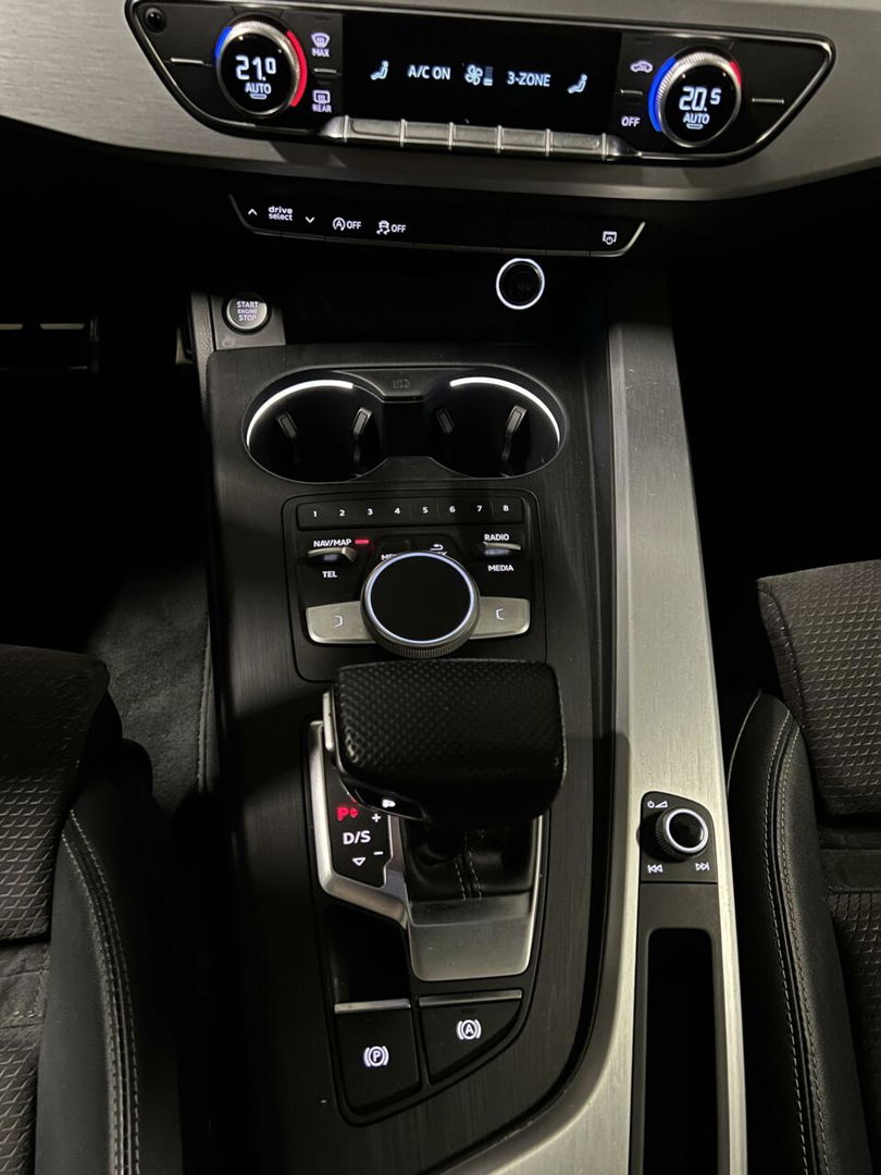 Audi A5 Sportback 40 TFSI 3X S-line Pano Virtual Sfeer Black