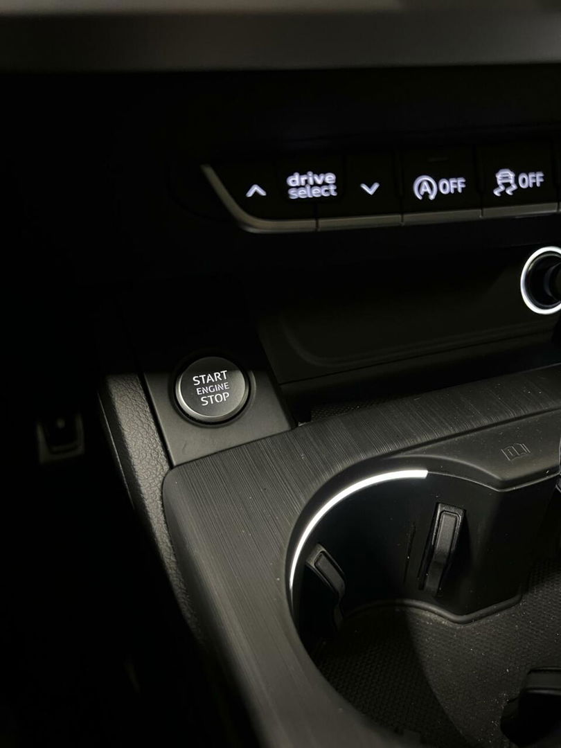 Audi A5 Sportback 40 TFSI 3X S-line Pano Virtual Sfeer Black