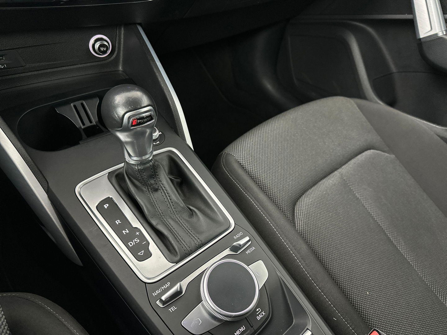 Audi Q2 35 TFSI CoD Automaat Virtual PDC
